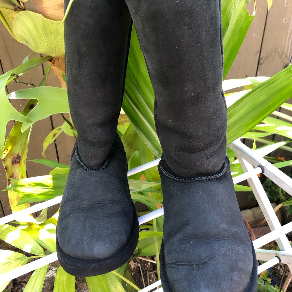 UGG AUSTRALIA classic women boot upper genuine sheepskin black sz…